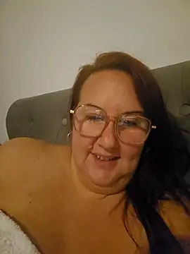 Bekahblows online show from 6, 10, 2025