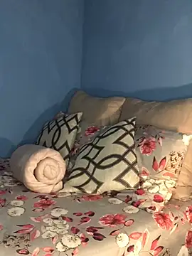 NunuBerry16 online show from 21, 12, 2024