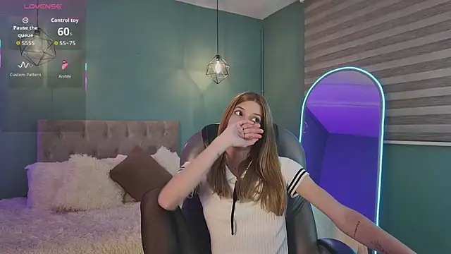 Nora Vennucci online show from 19, 3, 2026