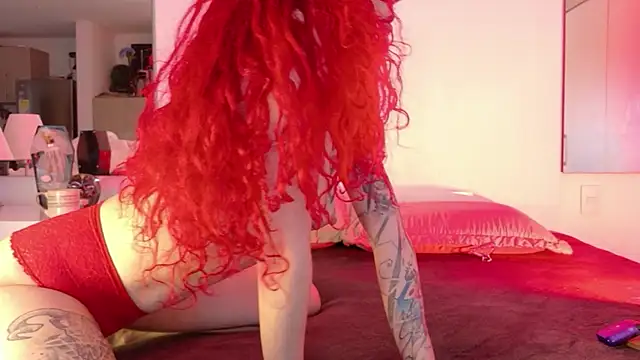 Borbala Iggy online show from 25, 10, 2025