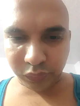 Snapshot of Hotrayyy chatting on 10, 6, 2026 Hotrayyy online show from 10, 6, 2026