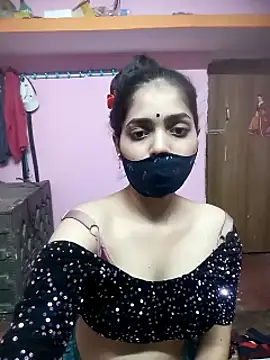 Cute-Simmi online show from 1, 1, 2025