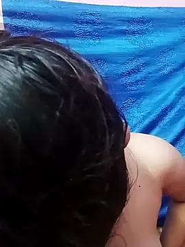 Cute-Simmi online show from 2, 2, 2025