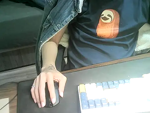 Ryan67533 online show from 4, 11, 2025