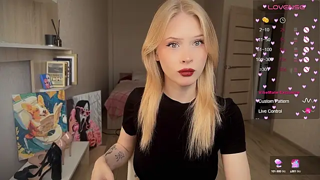 Snapshot of lisa_barbie chatting on 28, 9, 2025 lisa barbie online show from 28, 9, 2025