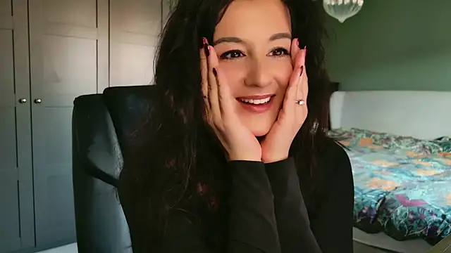 flatwhite0 online show from 3, 11, 2025