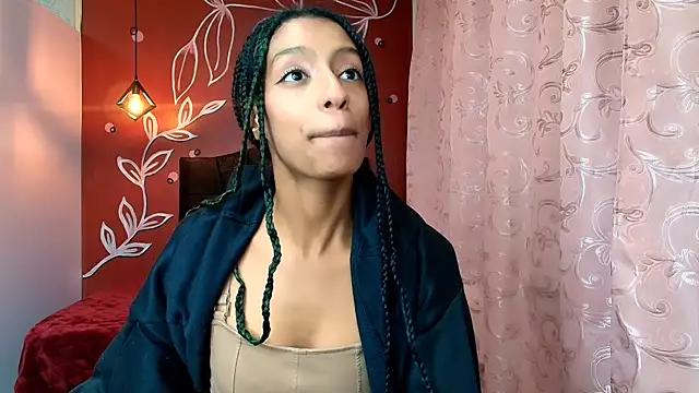 Zia Green online show from 6, 1, 2025