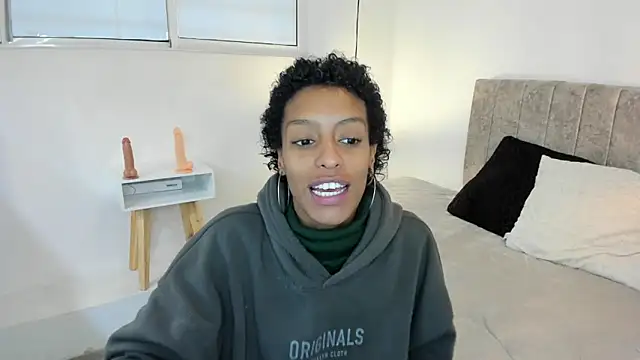 Snapshot of Zia_Green chatting on 9, 6, 2026 Zia Green online show from 9, 6, 2026