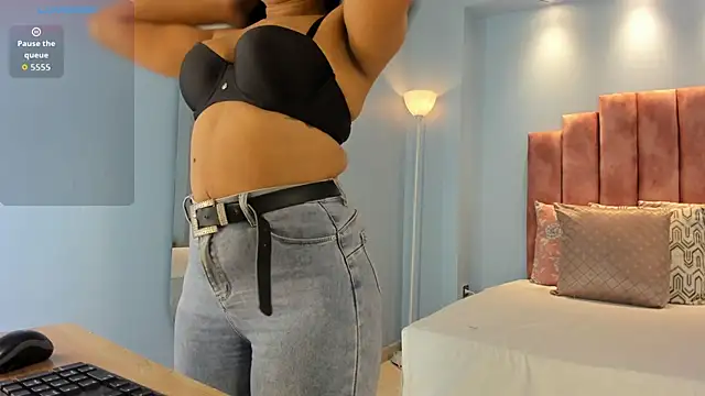 lou rosse  online show from 10, 11, 2025