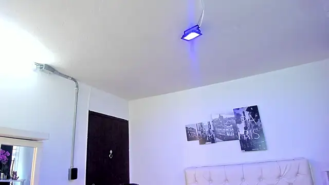 Amy Kiitty  online show from 9, 9, 2025