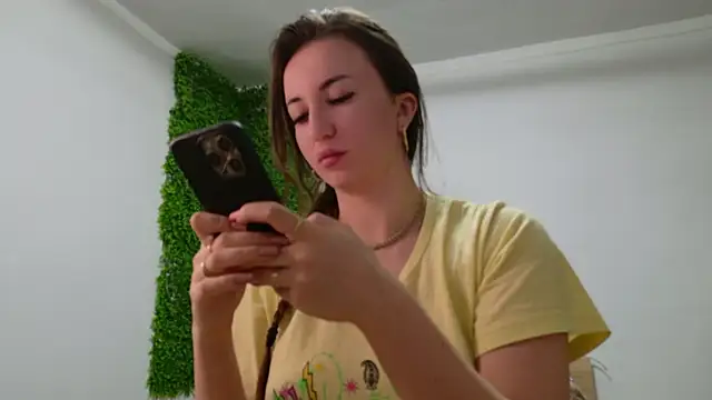 Lorennameliyy online show from 11, 2, 2025