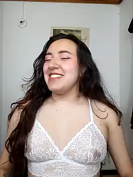 Emi chik online show from 22, 12, 2024