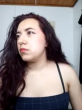 Emi chik online show from 27, 12, 2024