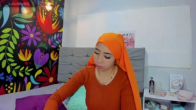 Sweet hot mia online show from 24, 1, 2025