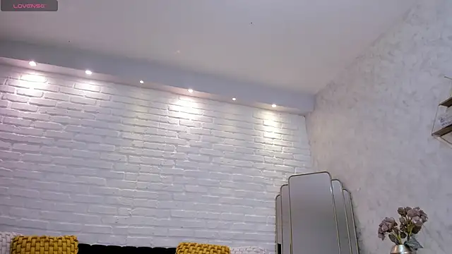 KatieNolan 1 online show from 28, 11, 2025