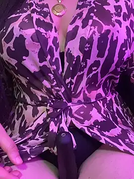 Snapshot of Cameelia chatting on 28, 2, 2026 Cameelia online show from 28, 2, 2026