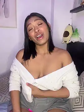 Isabella fasilier online show from 30, 1, 2025