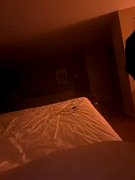 Youcunn online show from 9, 11, 2025