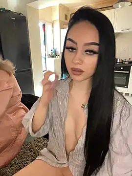 Snapshot of Gya_Rue chatting on 5, 3, 2025 Gya Rue online show from 5, 3, 2025