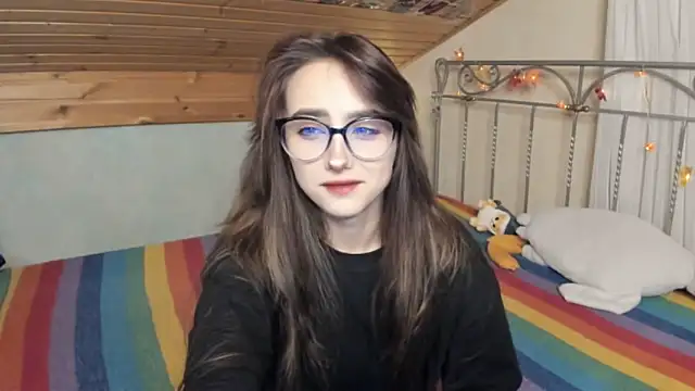 Snapshot of SilverDream chatting on 6, 12, 2024 SilverDream online show from 6, 12, 2024