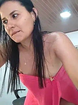 Snapshot of elena_jonees chatting on 15, 3, 2025 elena jonees online show from 15, 3, 2025
