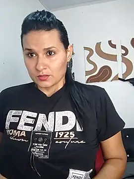 elena jonees online show from 30, 10, 2025