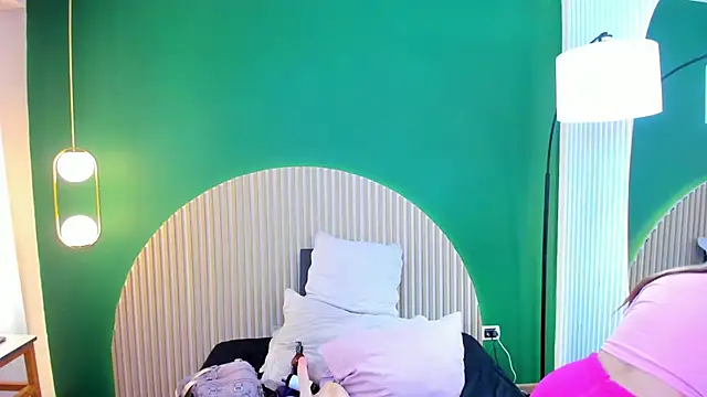 nathalie rossel online show from 9, 4, 2026