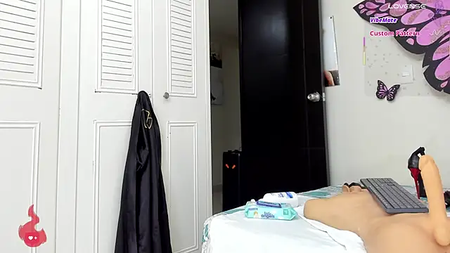 sweet amalia4 online show from 18, 10, 2025