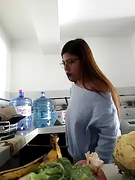 ARIANA SAENS online show from 27, 12, 2024