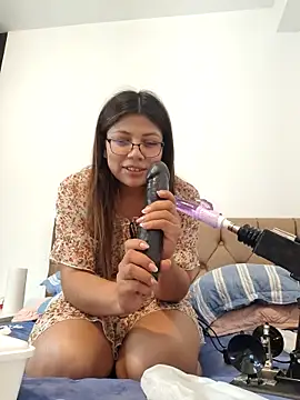 ARIANA SAENS online show from 21, 2, 2025