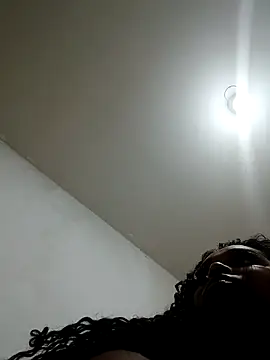 Snapshot of annybarros21 chatting on 29, 10, 2025 annybarros21 online show from 29, 10, 2025