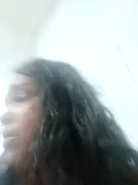 Snapshot of annybarros21 chatting on 9, 4, 2026 annybarros21 online show from 9, 4, 2026