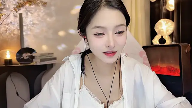 xiaodaibabyy online show from 24, 2, 2025