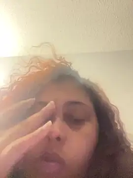 Snapshot of juicybooty_cherri2 chatting on 2, 1, 2025 juicybooty cherri2 online show from 2, 1, 2025