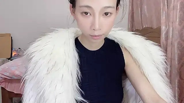 Lili-2 online show from 11, 3, 2025