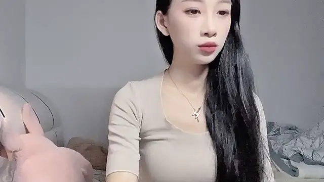 Snapshot of Lili-2 chatting on 7, 6, 2026 Lili-2 online show from 7, 6, 2026