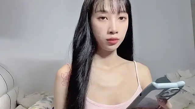 Lili-2 online show from 4, 7, 2026