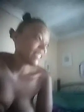 Feathergal69  online show from 19, 12, 2024