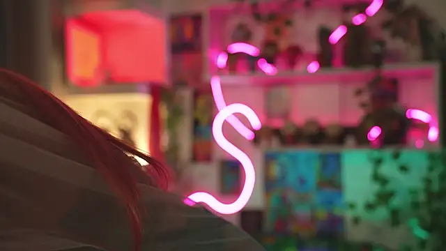 Snapshot of Charmings_054 chatting on 19, 2, 2025 Charmings 054 online show from 19, 2, 2025