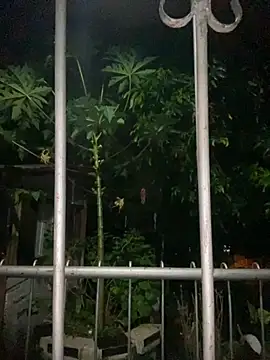 Jestebanano online show from 18, 9, 2025