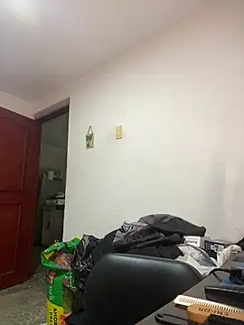 Jestebanano online show from 18, 10, 2025