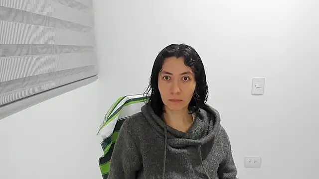 Snapshot of Electraa_fox chatting on 17, 10, 2025 Electraa fox online show from 17, 10, 2025
