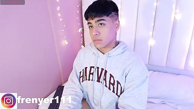 kiing azahell online show from 7, 3, 2025