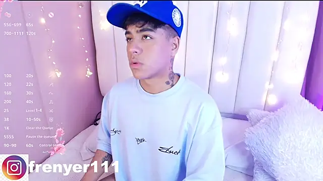 kiing azahell online show from 11, 3, 2025