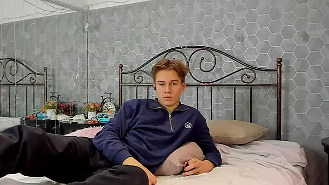 Snapshot of Marcus_Swampov chatting on 9, 12, 2024 Marcus Swampov online show from 9, 12, 2024