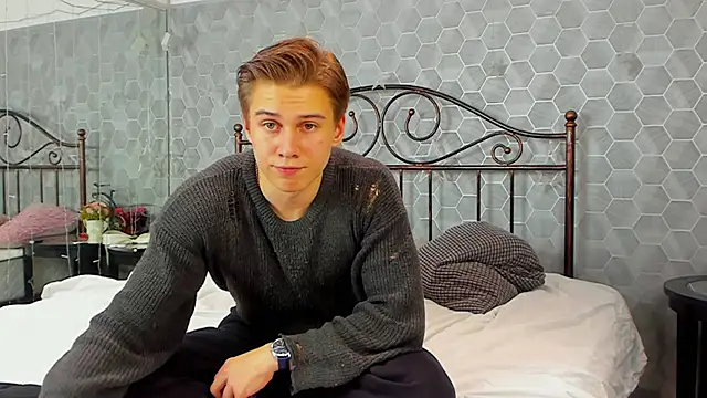 Snapshot of Marcus_Swampov chatting on 20, 12, 2024 Marcus Swampov online show from 20, 12, 2024