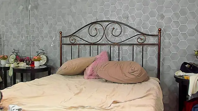 Snapshot of Marcus_Swampov chatting on 7, 1, 2025 Marcus Swampov online show from 7, 1, 2025