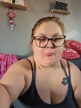 Tallulah-mae-xoxox online show from 3, 12, 2025