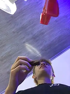 nico 18x online show from 7, 2, 2025