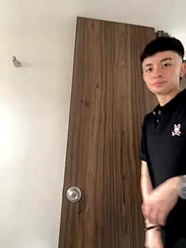 nico 18x online show from 3, 10, 2025